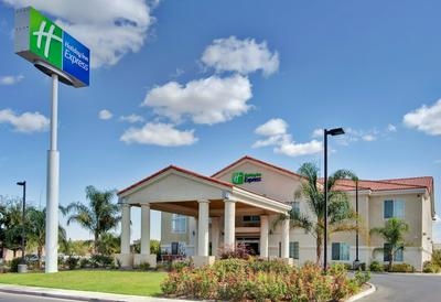 Holiday Inn Express Delano by IHG