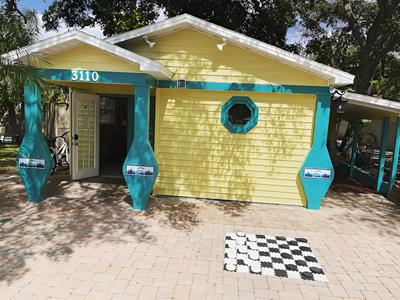 Mar Bay Motel &Suites
