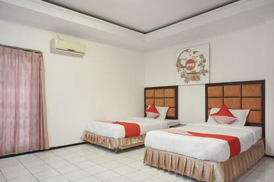 OYO 206 Hotel Candra Kirana
