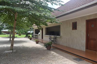 Panone Hotel Chekereni