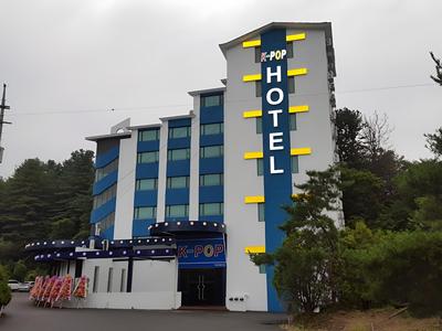 K-Pop Hotel