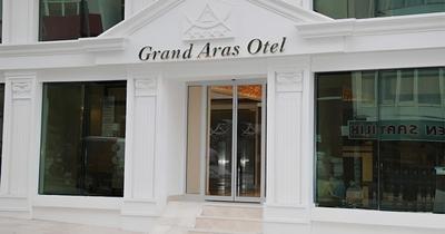 Grand Aras Hotel