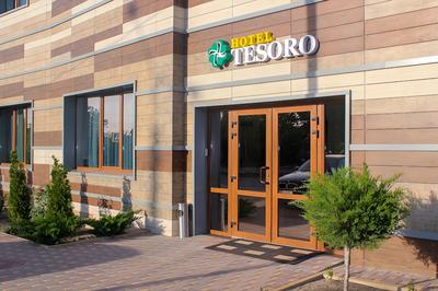 Tesoro Hotel