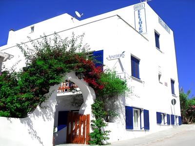 Helliniko Studios - Adults Only