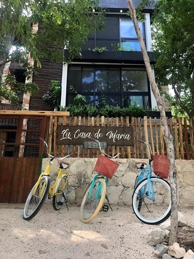 La Casa de María 11:11