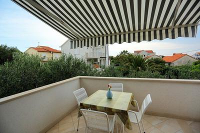 Mut - 250 m From Beach - A1