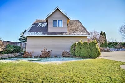 East Wenatchee Apt - 2 Miles From Columbia River!