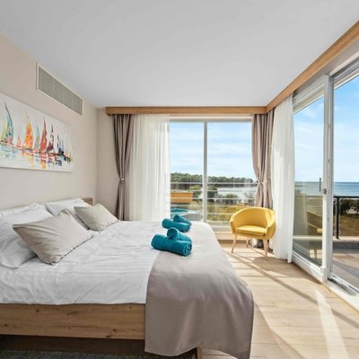 Villa Palma - Seaside Luxury Villa for 6 Person