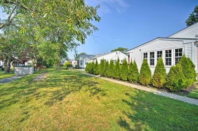Cape May Quad w/ Grill - 7 Blocks to Beach!