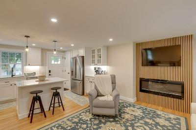 3 Mi to Minute Man Nhp: 'summer St Retreat' + Deck