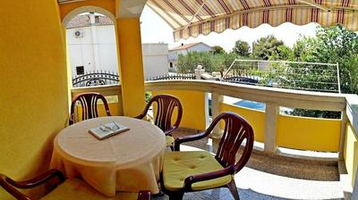 Amalia - Family Friendly With Parking - A1 Gabi