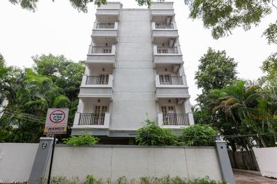 OYO 23202 Cute Orange Service Apartments