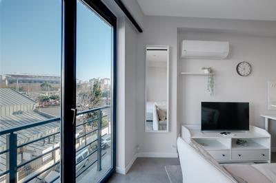 Cozy Flat Near Marmaray and Coast in Kadikoy