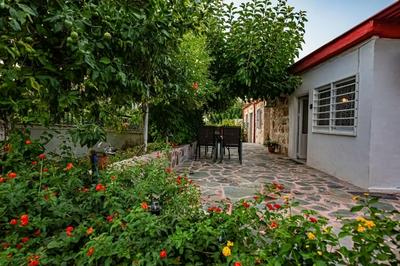 Helen s Countryside House