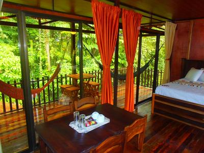 Hotel Heliconias Nature Inn & Hot Springs