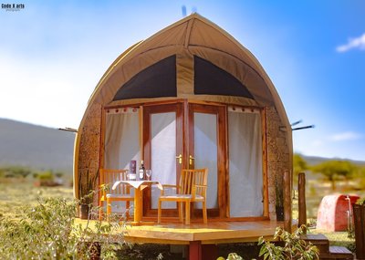 Hotel White Sandcastle Mara Lodge