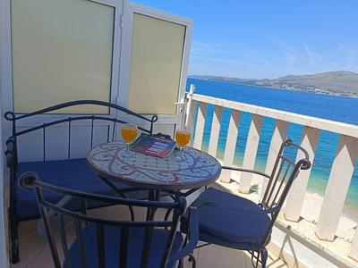 Antonia - 5 m From sea - A4
