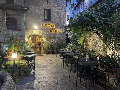 Hotel Berti