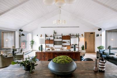 Mollie's Motel and Diner