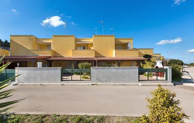 3198 Marajò House by Barbarhouse