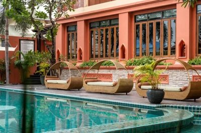 Sunday Chateau En Ville Pattaya