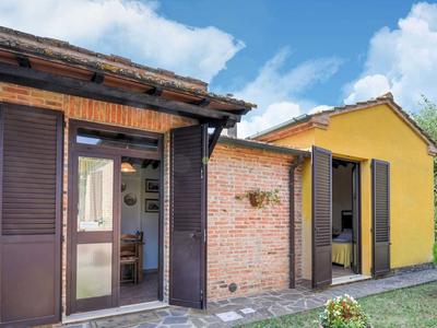 Holiday Home in Tuscany With Pool