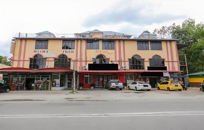 OYO 90441 Cz Traveler's Hotel