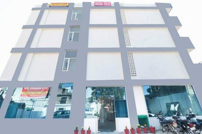 OYO 43300 Spring Woods Suites