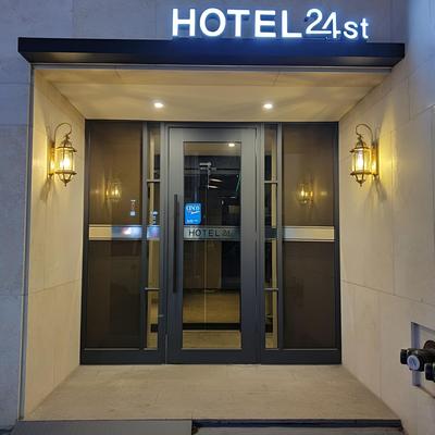 Hotel 24st Urban Brown Seosan Lake Park