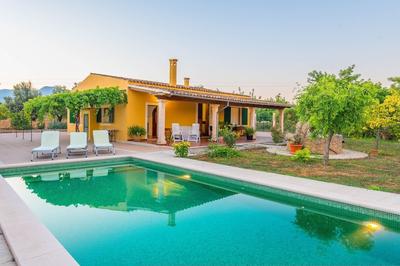 Can Moscari in Inca With 3 Bedrooms and 2 Bathrooms