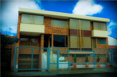 Casa Regis Apartamentos Amoblados