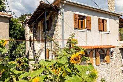 Stemnitsa Stone Residence - Comfy Mountain Getaway