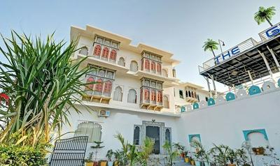 KHAKHRI HAVELI - A Boutique Hotel