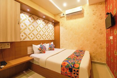 FabHotel Joy Residency