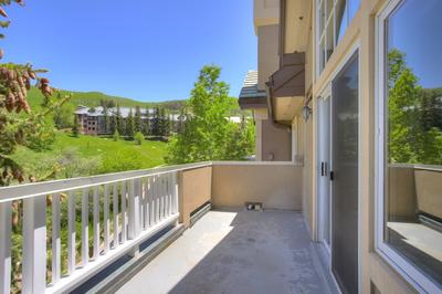 Luxury 4 bedroom Premier Residence at St James Place 4 Condo by RedAwning