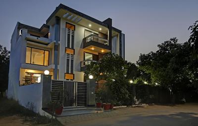 Hotel Green Wood By Dreamz Hospitality