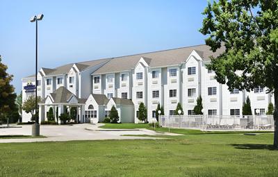 Microtel Inn & Suites by Wyndham Baton Rouge