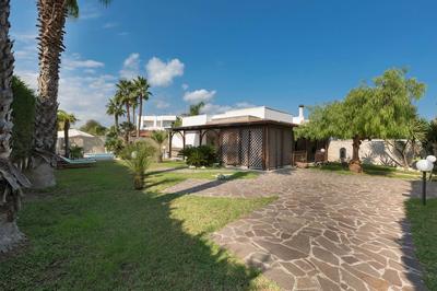 351 Villa Goccia by Barbarhouse