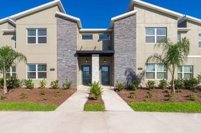 Gorgeous Storey Lake 4BR