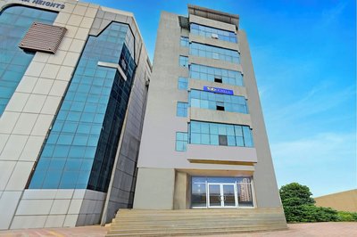 Fabhotel Eyries The Business