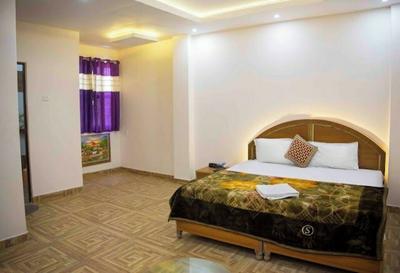 Goroomgo Assi River Guest House Varanasi