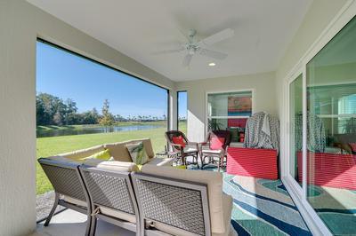 Modern The Villages Home w/ Screened Porch!
