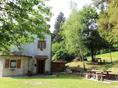 Holiday Home in Cison With Mountain Views