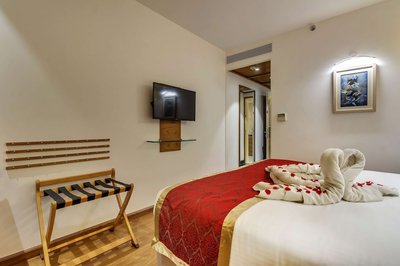 Golden Tulip New Delhi - Hari Nagar