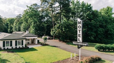 Rochambeau Roadside Inn