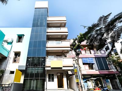 OYO 26559 Renuka Hotels