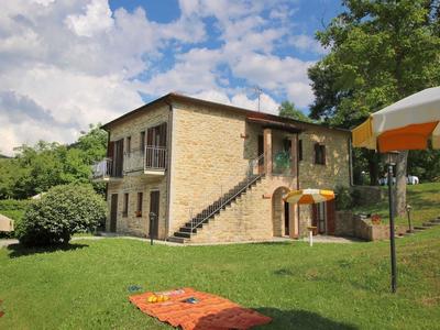 Apartment in Marche With Pool & Terrace