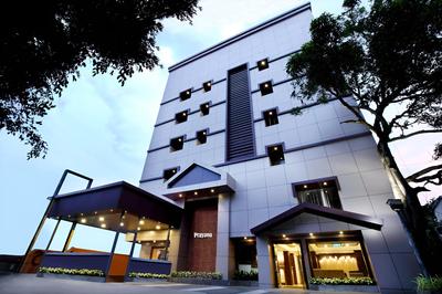 Prayana Hotels