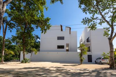 KA'A New Penthouse Private Rooftop Pool