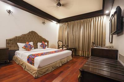 Fabhotel Nfc Royale
